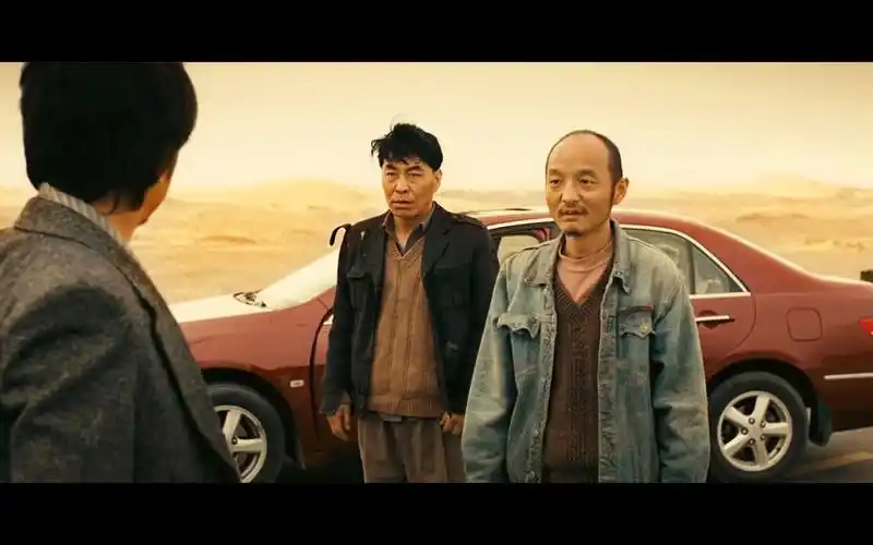 无人区里,谁的人多谁才有权利硬