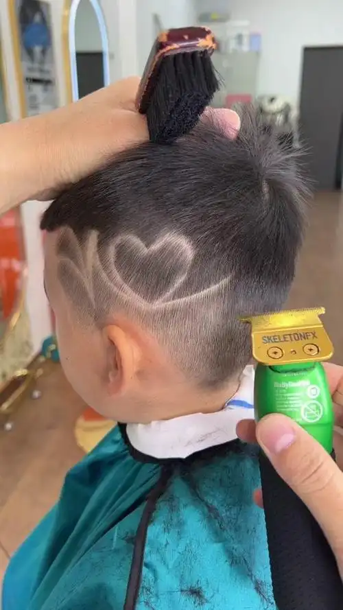 qk发艺发型雕刻