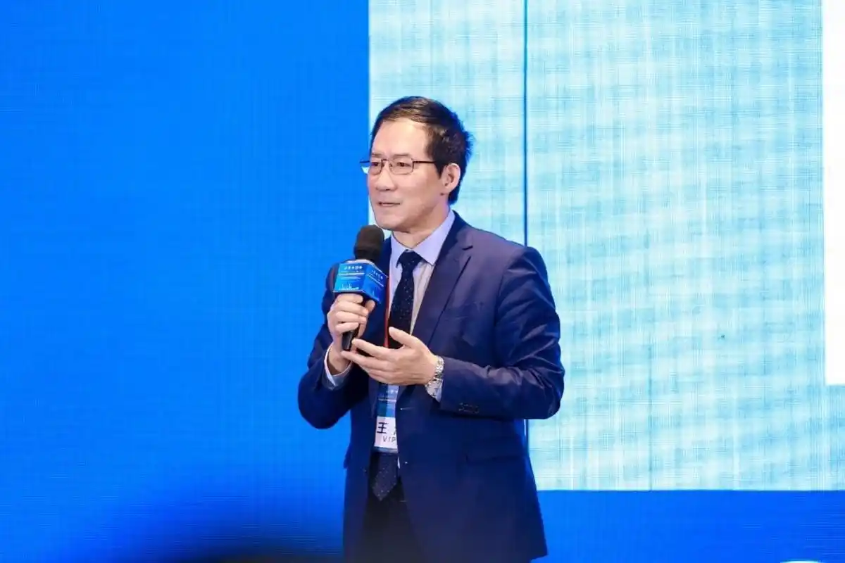 北京大学深圳医院党委书记王涛教授