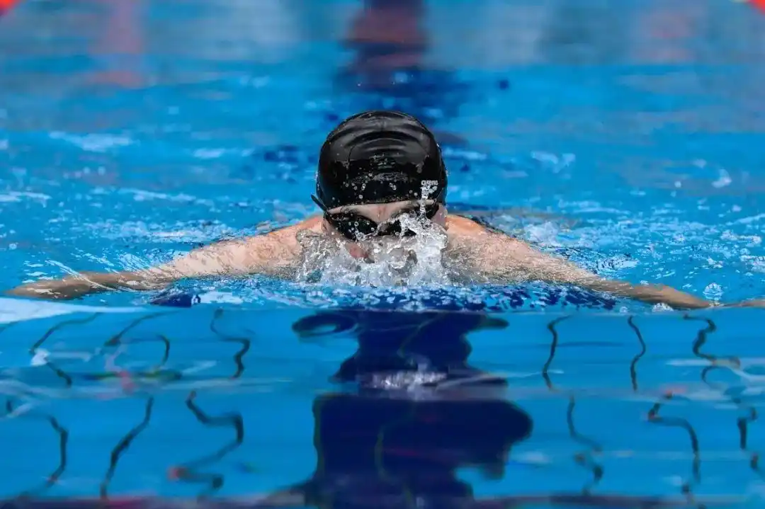 随手拍细细品这泳姿是赶超专业的味道