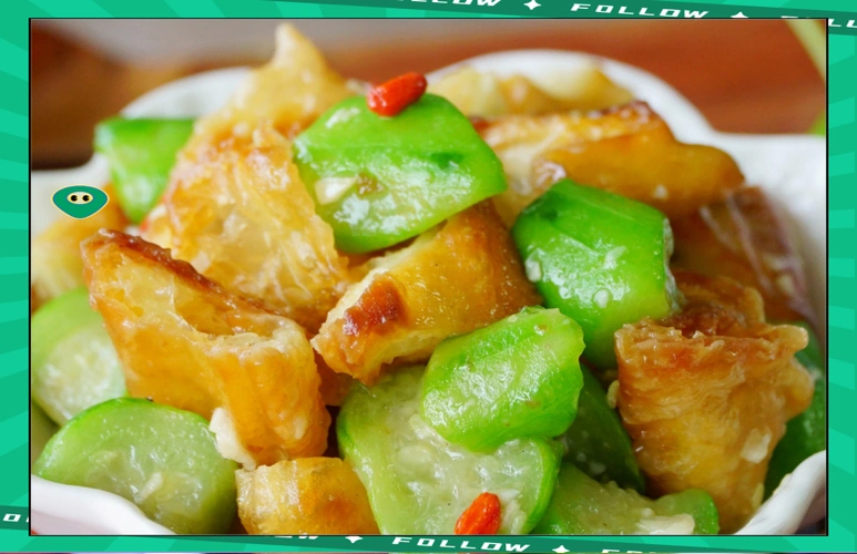 创新菜谱:丝瓜炒油条的美味诀窍
