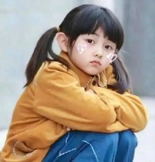 5岁出道8岁打败胡歌拿奖,如今1天赚1亿的张子枫,为何这么牛?