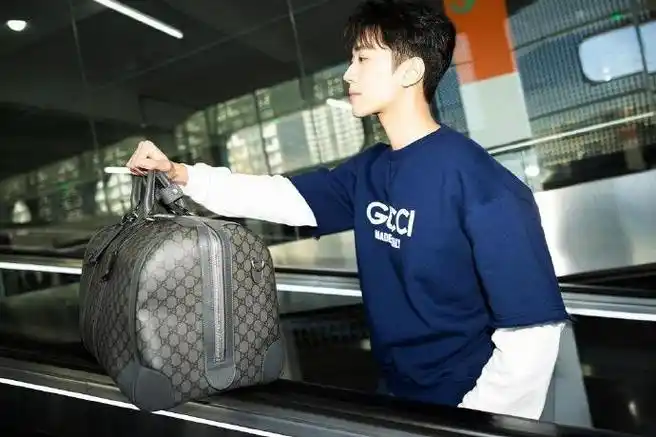 赖冠霖gucci品牌好友##赖冠霖米兰时装周