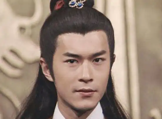 强行耍帅的丑男们,来,看看什么才是古装美男|焦恩俊|古天乐|胡歌