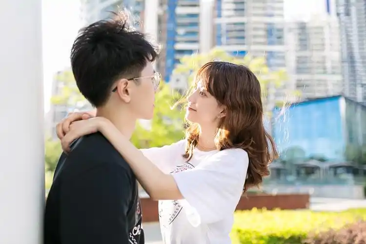 深圳情侣照约拍|清新甜美的情侣写真你也可以有