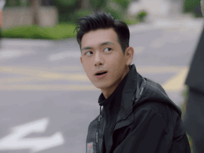 李现亲爱的 热爱的动图