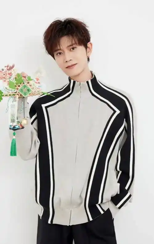 王力宏吃李玟人血馒头?任嘉伦欢瑞解约?白鹿周深互撕?