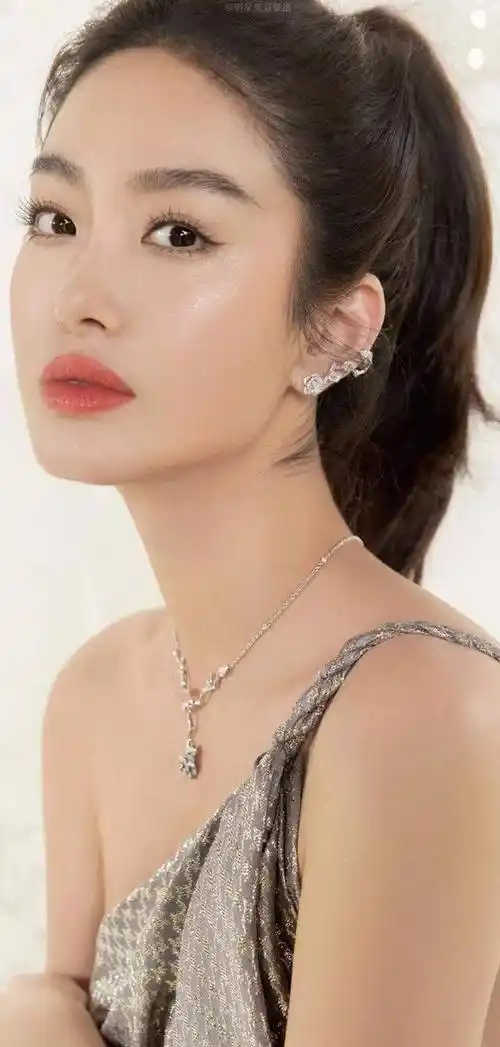 杨采钰,30岁,时尚,迷人,迷人!_表演_观众_魅力