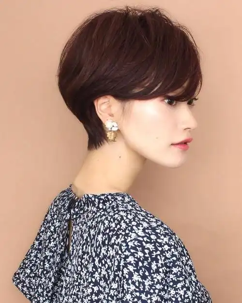 最值得尝试的三种女士发型立体时尚很有气质越看越喜欢