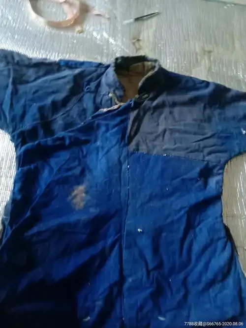 >> 怀旧民国老补丁上衣_其他服饰滚动鼠标滚轴,图片即可轻松放大,缩小