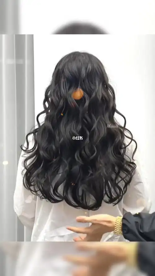 发型推荐中长发大波浪卷发木马卷法式卷慵懒卷气垫烫圆脸发型#法式