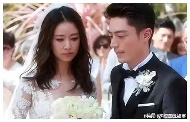 "风流玉女"陈乔恩:当众脱内衣,又当又立,人设崩塌私交混乱