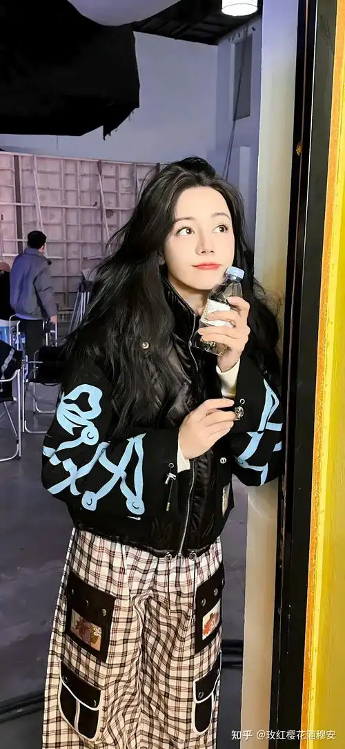 迪丽热巴的时尚品味怎么样? - 知乎