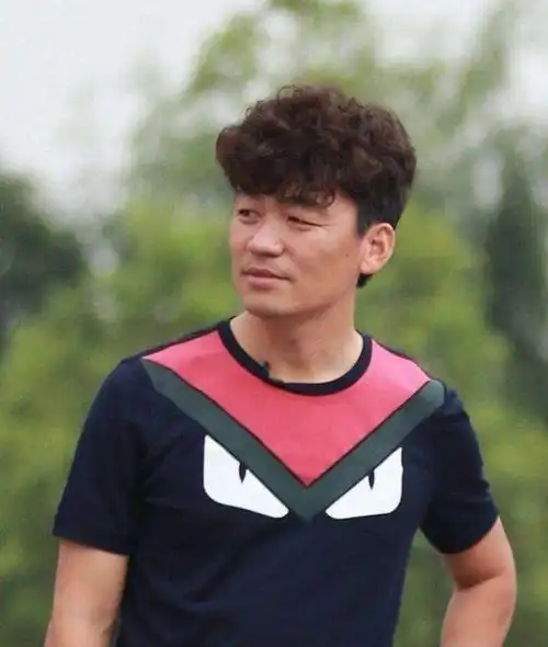 邓伦张若昀欧豪张若昀金瀚邓伦赵又廷被指丑得刚刚好