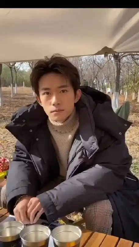 易烊千玺 酱园弄