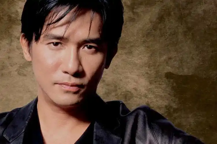 梁朝伟痞帅的颜值无人能及不愧是经典男神