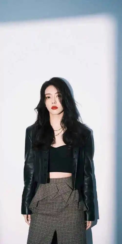 可爱美女蔡文静双马尾壁纸