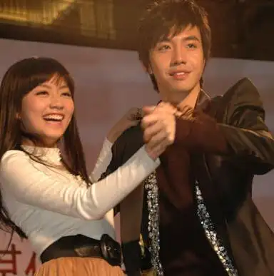 图网曝俞灏明刘惜君绯闻揭秘二人恋情真相