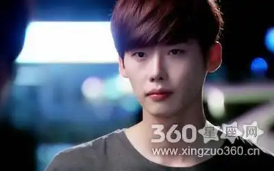 男生泪痣的位置 与美人痣的区别大吗