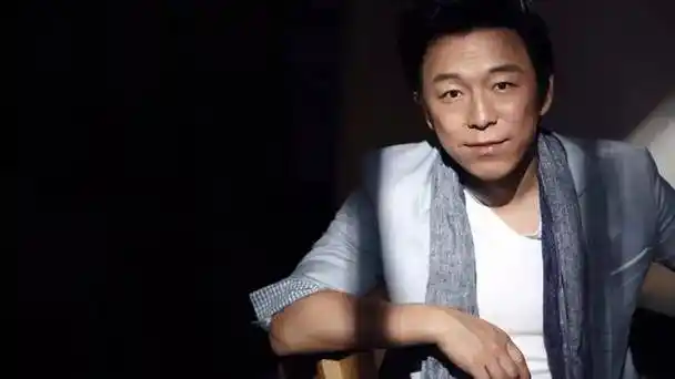 黄渤:从演员到导演的奋斗历程