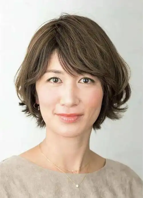 50岁女人烫发最新发型 - 图片搜索