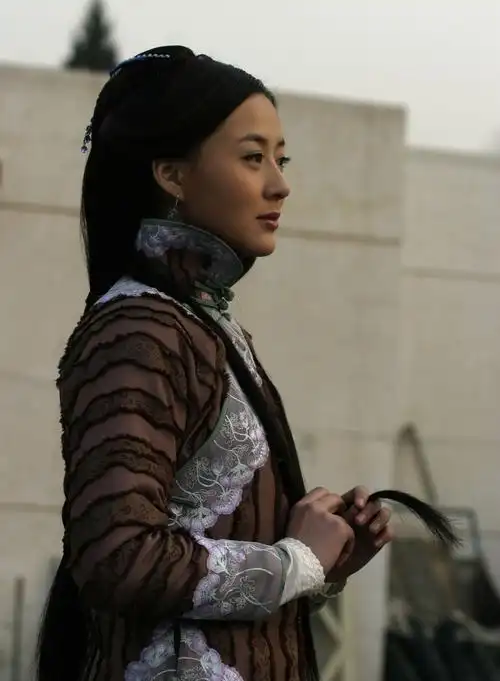 赵倩男是电视剧《 a target="_blank" href="/item/大侠霍元甲