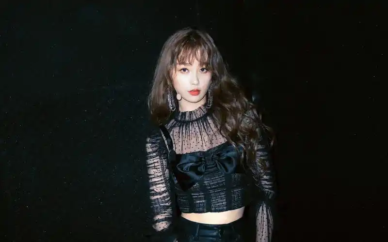 【虞书欣】今日必看非日常狂欢欣子ins_哔哩哔哩 (゜-゜)つロ 干杯