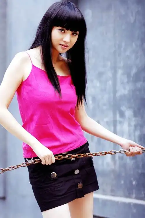 白荟新浪娱乐讯 实力演员白荟()精湛的演技一直被业内人士广为看好,她