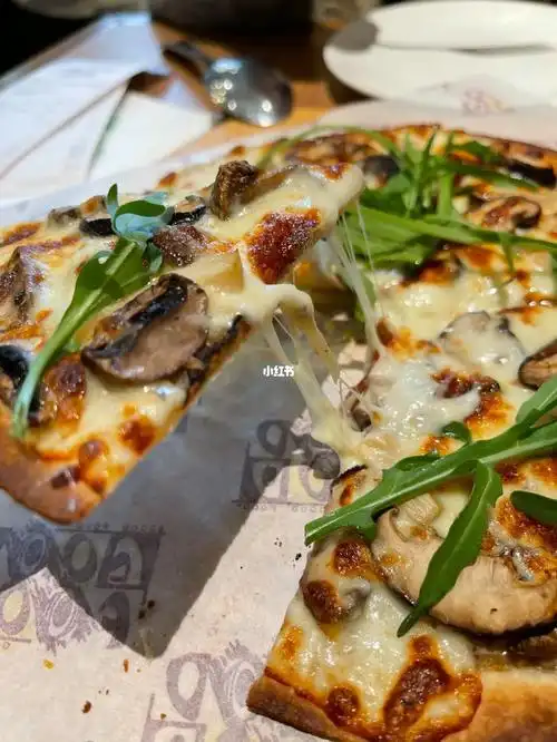 最近的好吃的_餐厅_西餐_玛格萝妮比萨屋(昆山路店)攻略_美食_探店