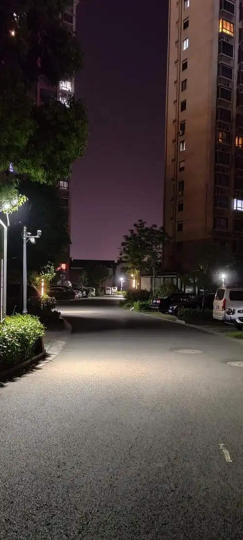 感觉晚上拍的照片还挺好看的 - oneplus 8 系列 - 一加手机社区官方