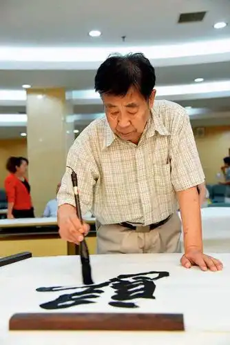 艺术就是美的体现,李文启对书法有属于自己的态度