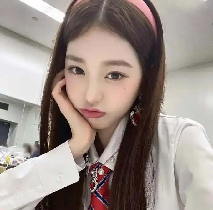 kpop人从不缺头像第21弹张元英拍照张元英ins氛围