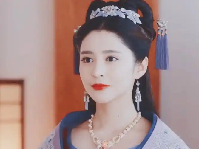 李长乐谁都不爱的时候真的好飒# 李长乐 # 李心艾 # 古装