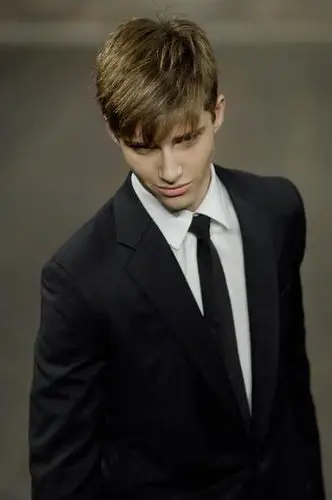 【加拿大】外国男model★ryan j b tay_handsome_boy吧_百度贴吧