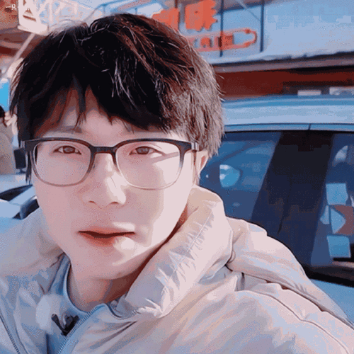 毛不易回应穿洞洞鞋爬长白山#又被毛毛可爱到了!