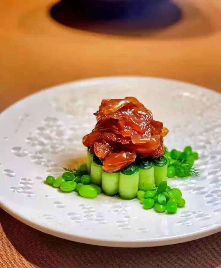 上热门话题6000亿流量 #抖音美食 #意境菜 @dou  - 抖音