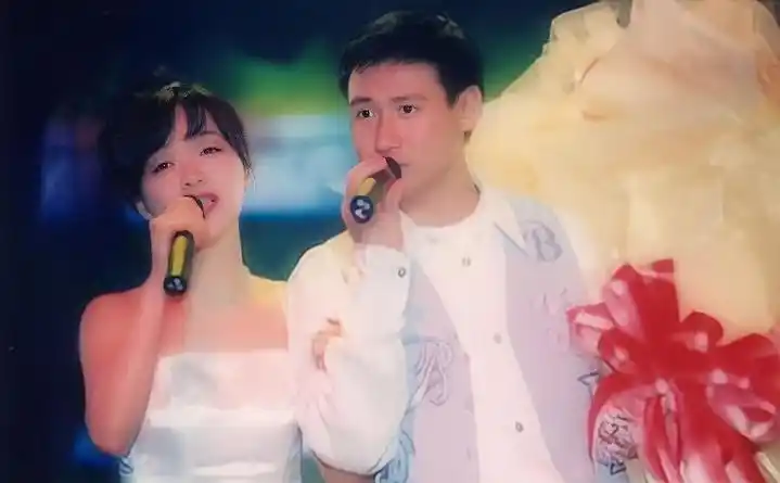 回顾歌手陈慧娴:三段情终无果,57岁仍未婚无子女放弃寻找另一半