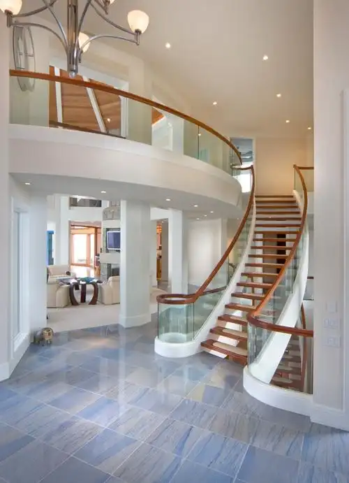 成都高端别墅装修楼梯设计需要注意哪些