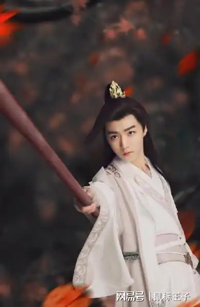 王俊凯好有"古风范",穿古装"皱眉"也能这么好看,帅气又潇洒_网易订阅