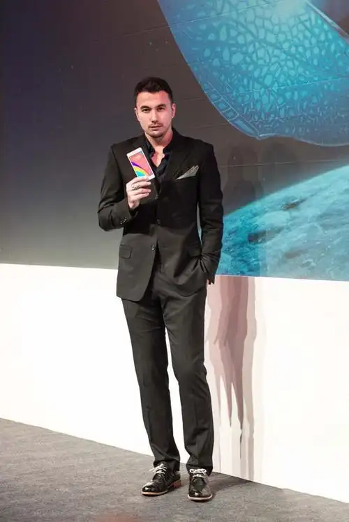 六位身高190以上的男明星,于小彤上榜,最爱有男人味的高以翔!