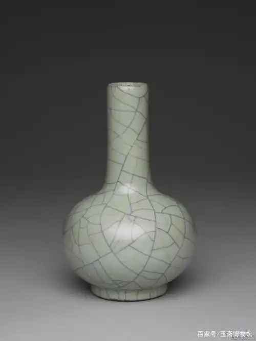 中国瓷器中的官窑"重器"历朝历代天球瓶赏鉴(附拍卖成交榜)