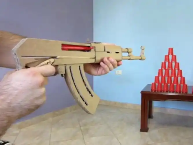 diy 全纸制可发射 ak-47 机关枪