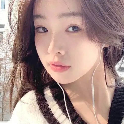 宿舍  #我的自拍分享  #素颜  #来拍照了