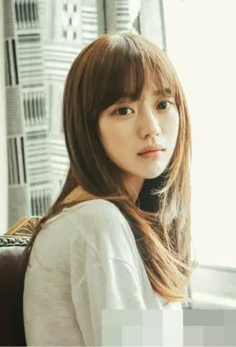 小仙女适合制作拉直的长头发吗 清新甜美长直发让你轻松驾驭_发型师姐