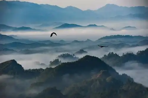 摄影师田文国航拍中国壮美山河风景独秀