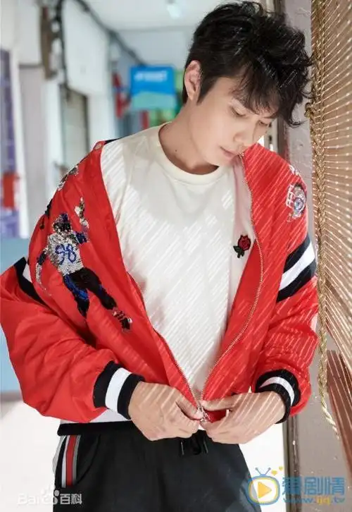 艾伦街拍写真 艾伦时尚街拍