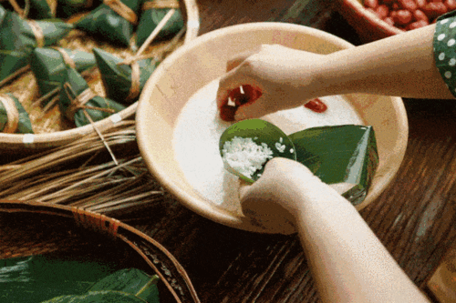 全城聚焦碧桂园大社区倾情打造狂欢盛宴邀您一起包粽子看欧洲杯