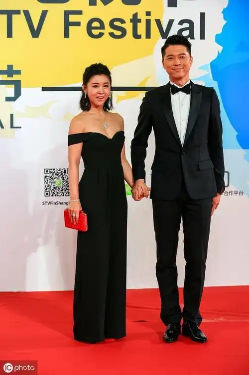 甜蜜蜜——李小萌,王雷