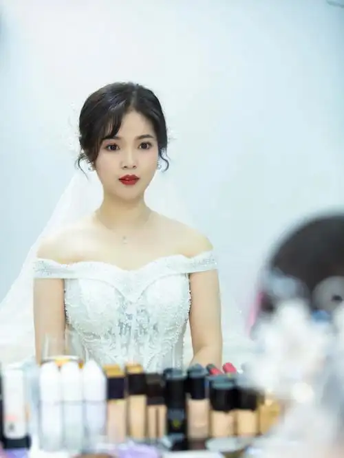 也许我们还不够优秀,但是请不要忘了努力#沂水新娘跟妆#化妆师