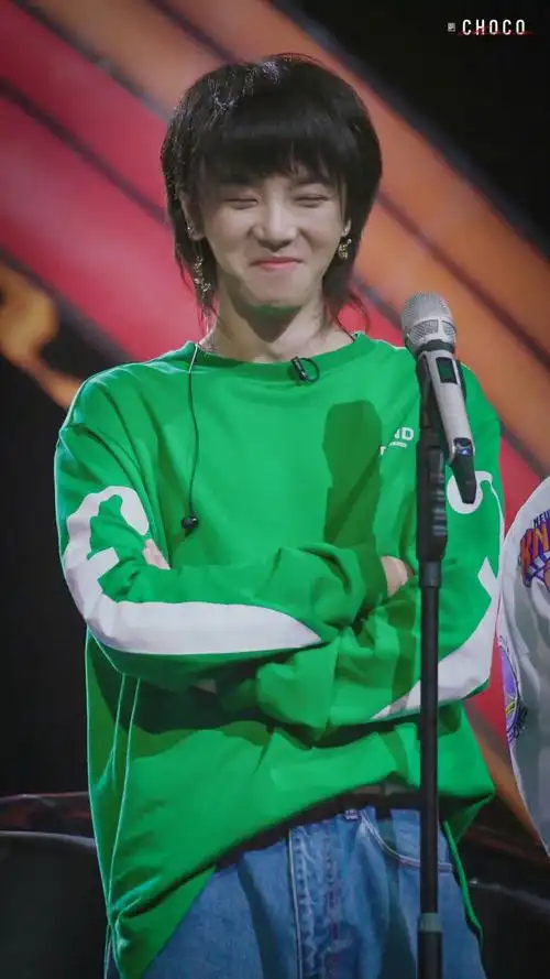 华晨宇__华绒绒